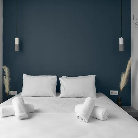 Wallstreet, The Luxury Apartment *